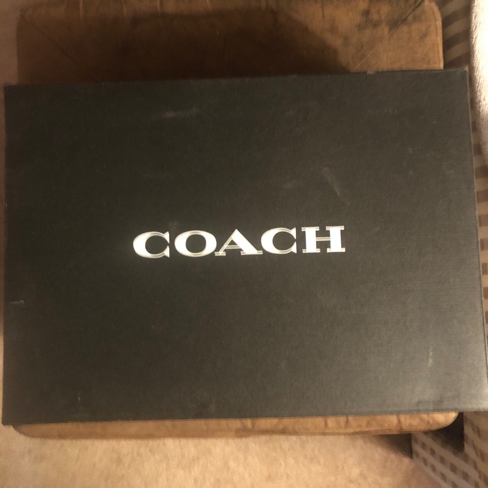 Coach Peyton Leather Sandals in Chalk Size 8.5 NWT - Picture 13 of 16